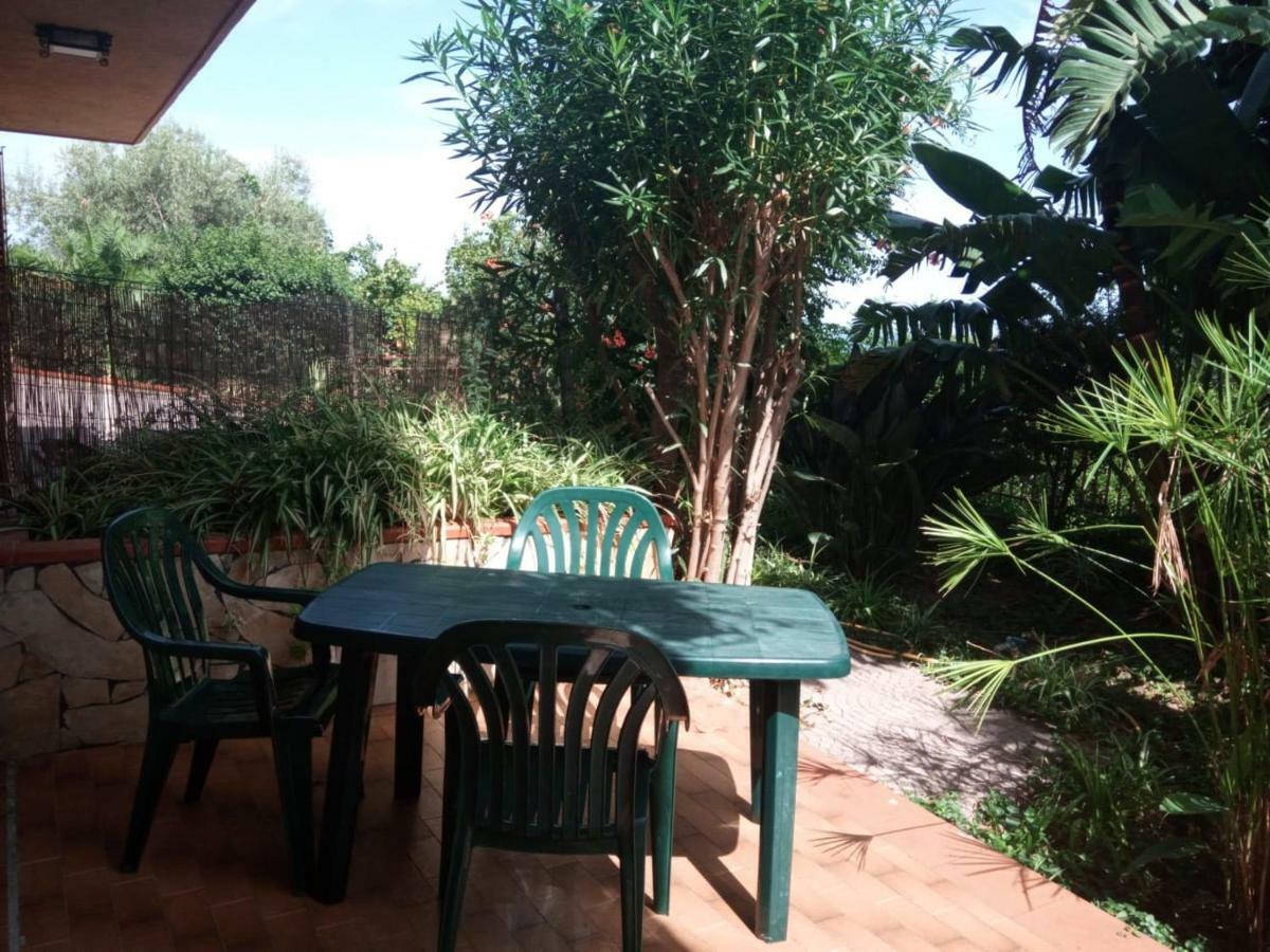 Stanza In Villa Con Giardino Vista Mare 체팔루 외부 사진